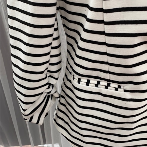 Christian Siriano striped blazer - Picture 2 of 6